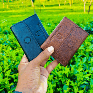 Nice leathar Signature Hide – Crafted Cow Leather Card Holder